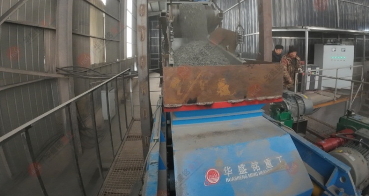 电子级多品硅破裂机客户出产现场